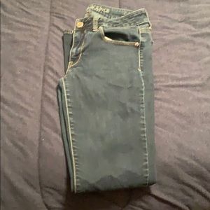 Women’s American Eagle jeans